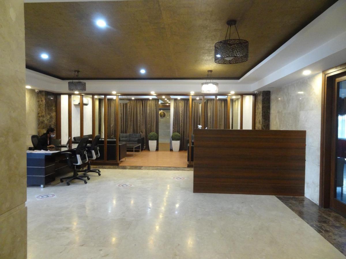 Hide Away Suites Noida Esterno foto